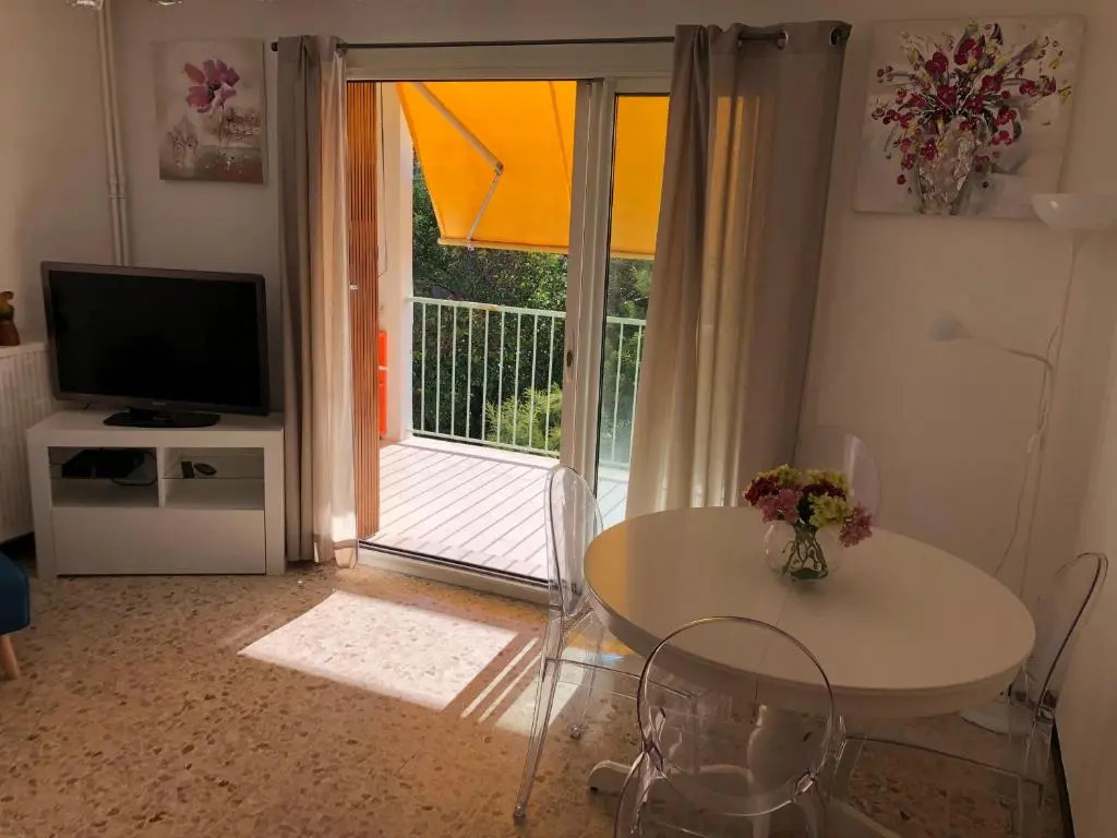 Appartement aux sablettes