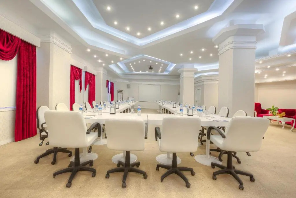 Sahil Martı Hotel