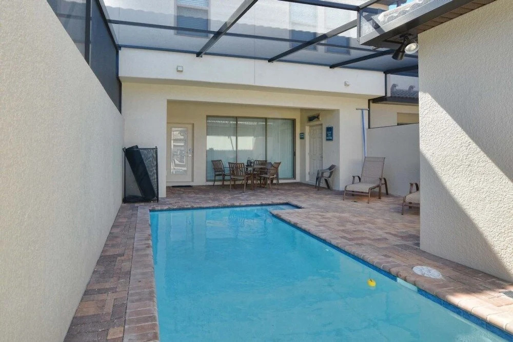 Windsor-5 Bed Townhouse w/splashpool-3800WW