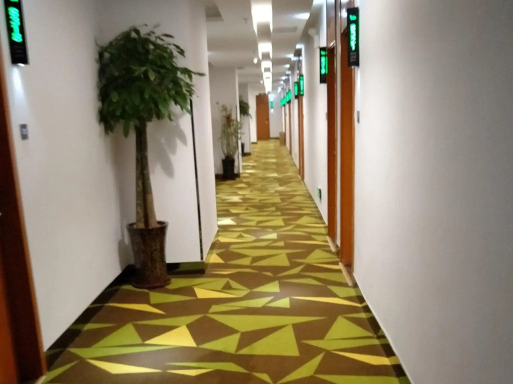 Vatica Hefei Luyang District Linquan Road Hewa Road Hotel