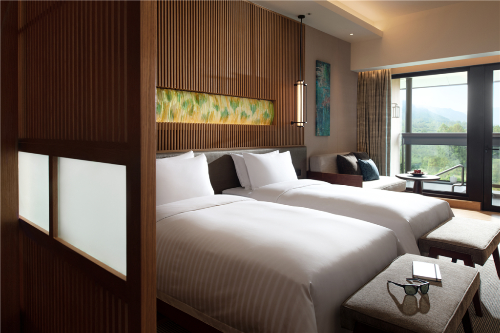 New World Qingyuan Hotel -formerly KHOS QINGYUAN