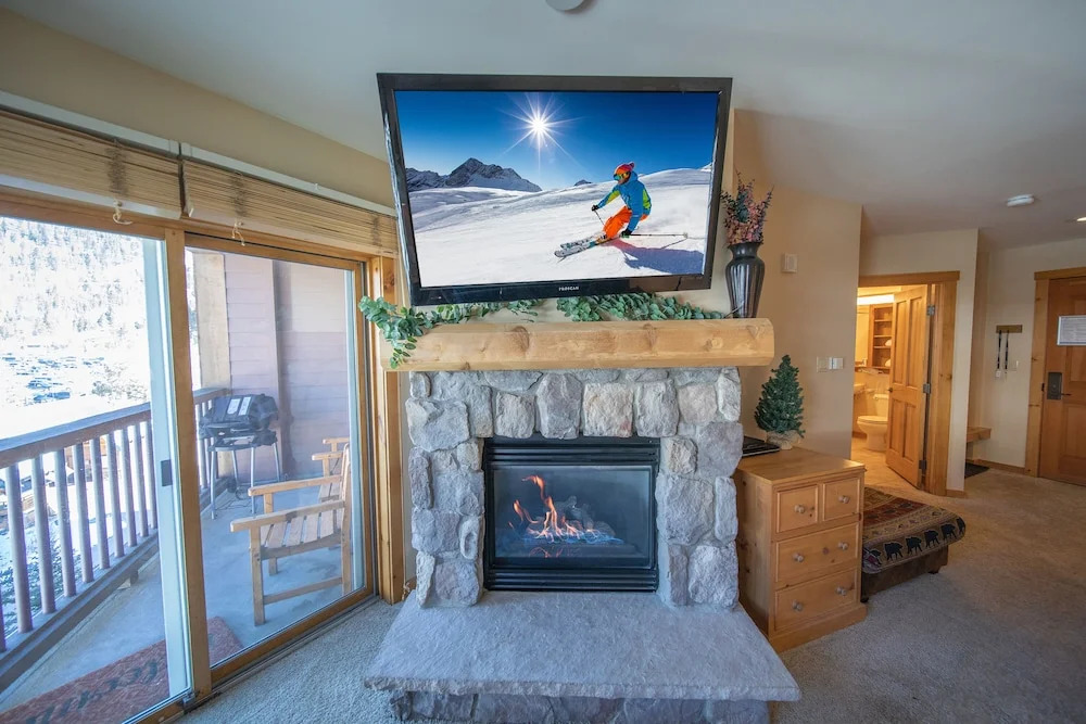 Buffalo Lodge 8381 by SummitCove Vacation Lodging