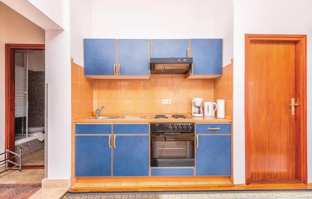 Nice apartment in Jurandvor w/ WiFi and 1 Bedrooms
