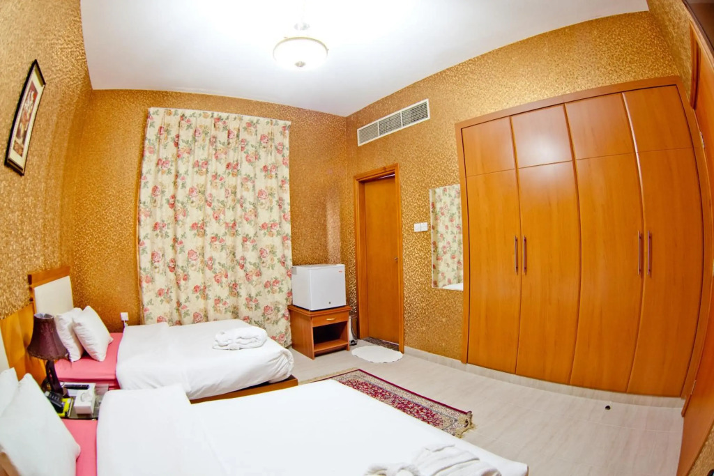 Arbella Hotel LLC