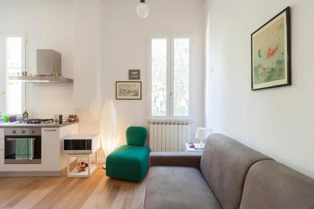 Mirasole in Bologna with 1 bedrooms and 1 bathrooms