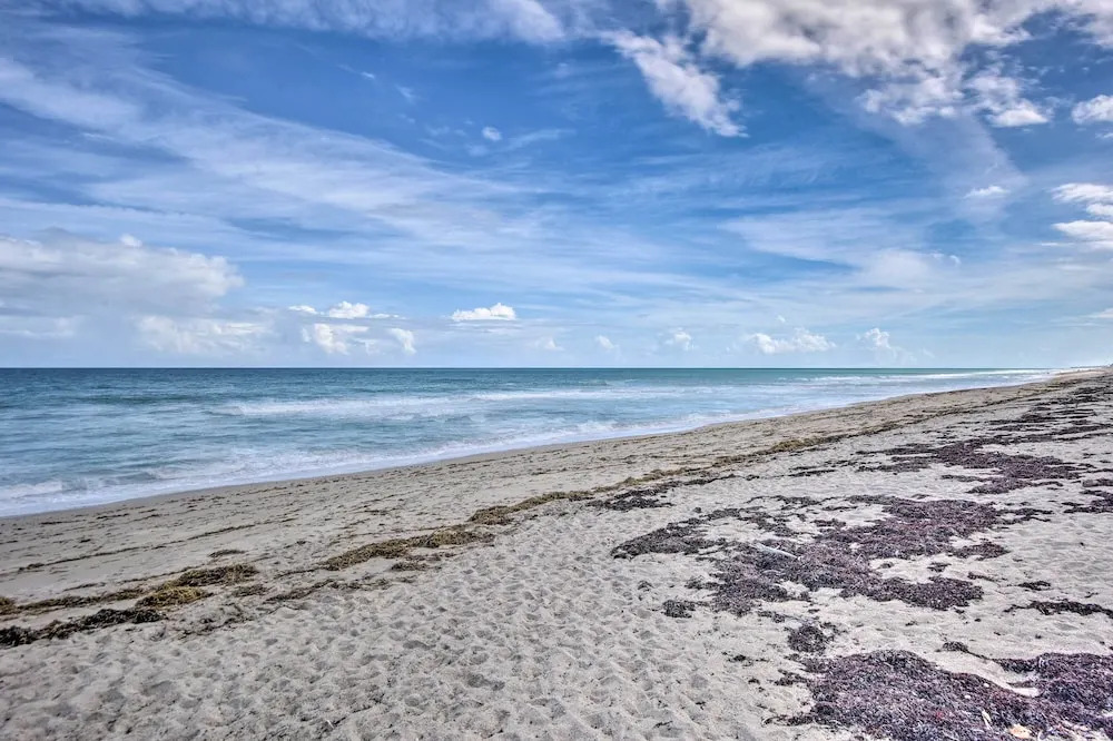 Beach Access & Resort Amenities: Jensen Beach Home