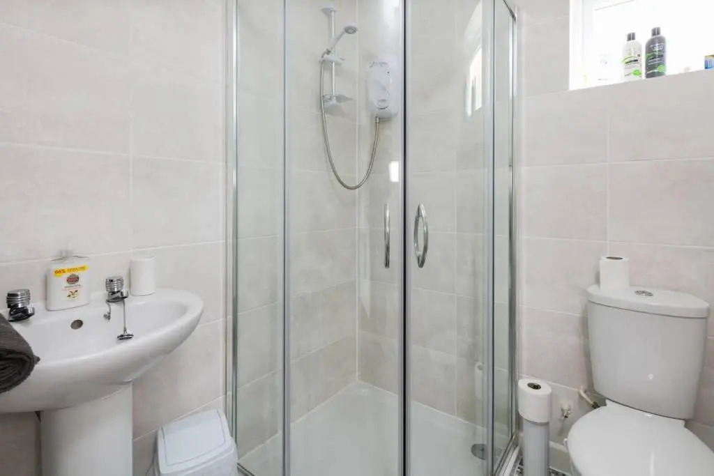 Cosy Flat - Access to City Centre/Airport/Stadiums