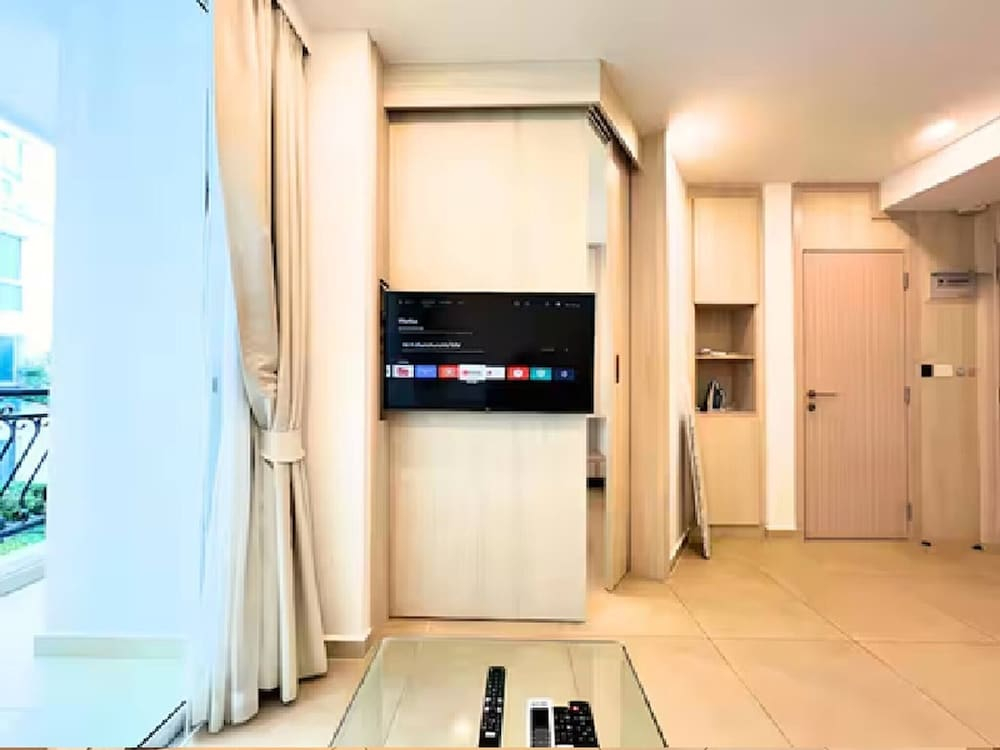 Resort Style Living - Great Location At Pattaya