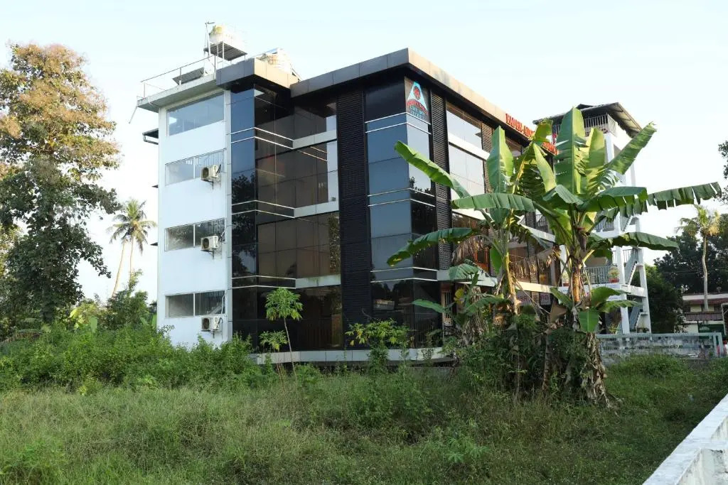 Airport Cochin Grand Residency , NEDUMBASSERY