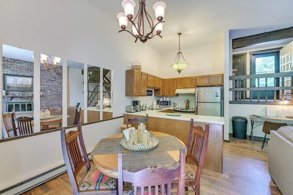 Windham Retreat w/ Private Deck & Mtn Views!