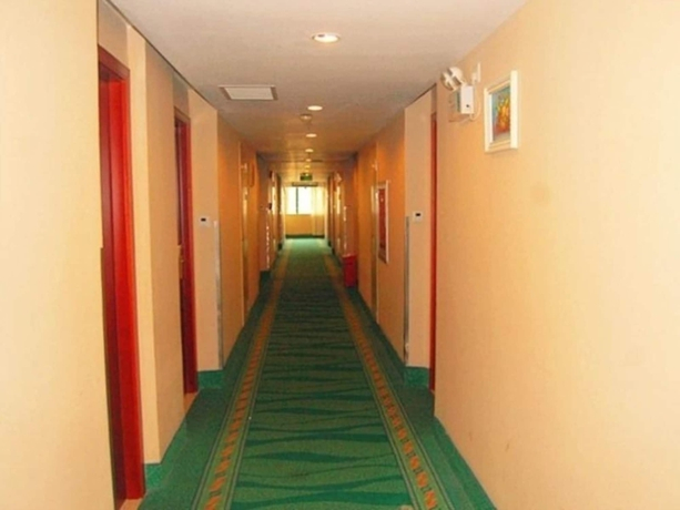 GreenTree Inn Guangdong Shenzhen Buji Long Dragon Express Hotel