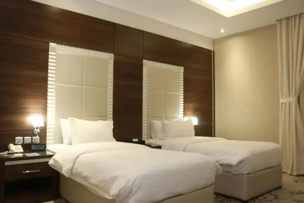 Ayan Hotel