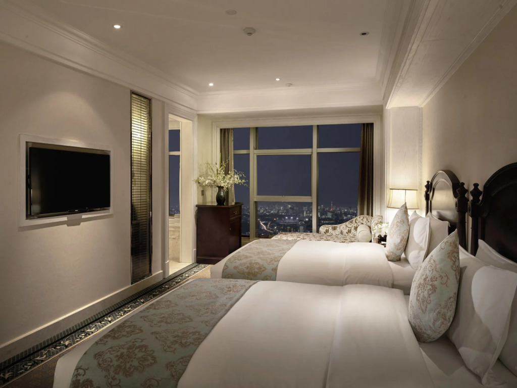 Yinxin Century Hotel