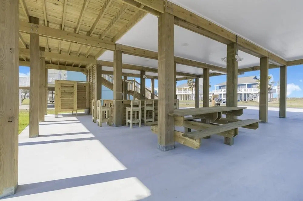 Tideâs Up 3 Bedroom Home by RedAwning