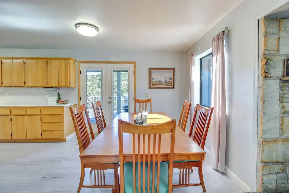 Eagar Vacation Rental Home w/ Spacious Deck