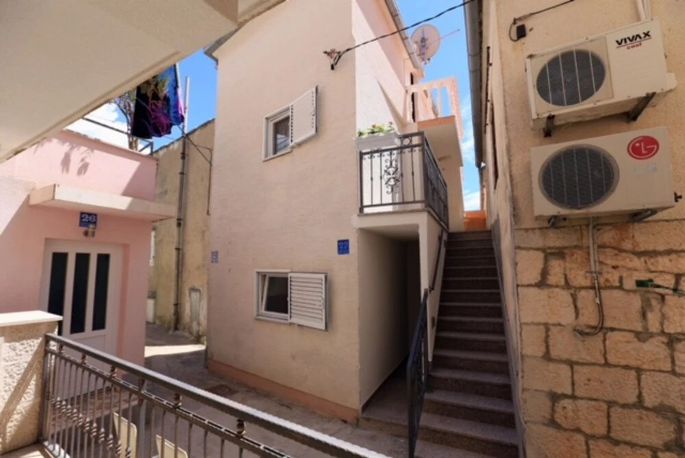 Apartment With one Bedroom in Baška Voda, With Wonderful sea View, Fur