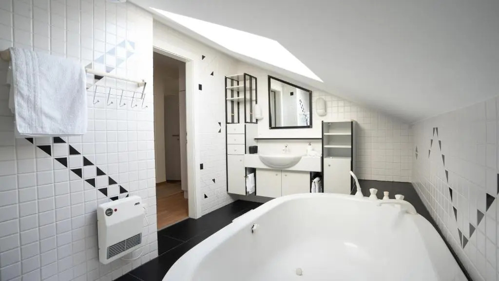 Schöne 4-Zimmer Wohnung mitten in den Alpen
