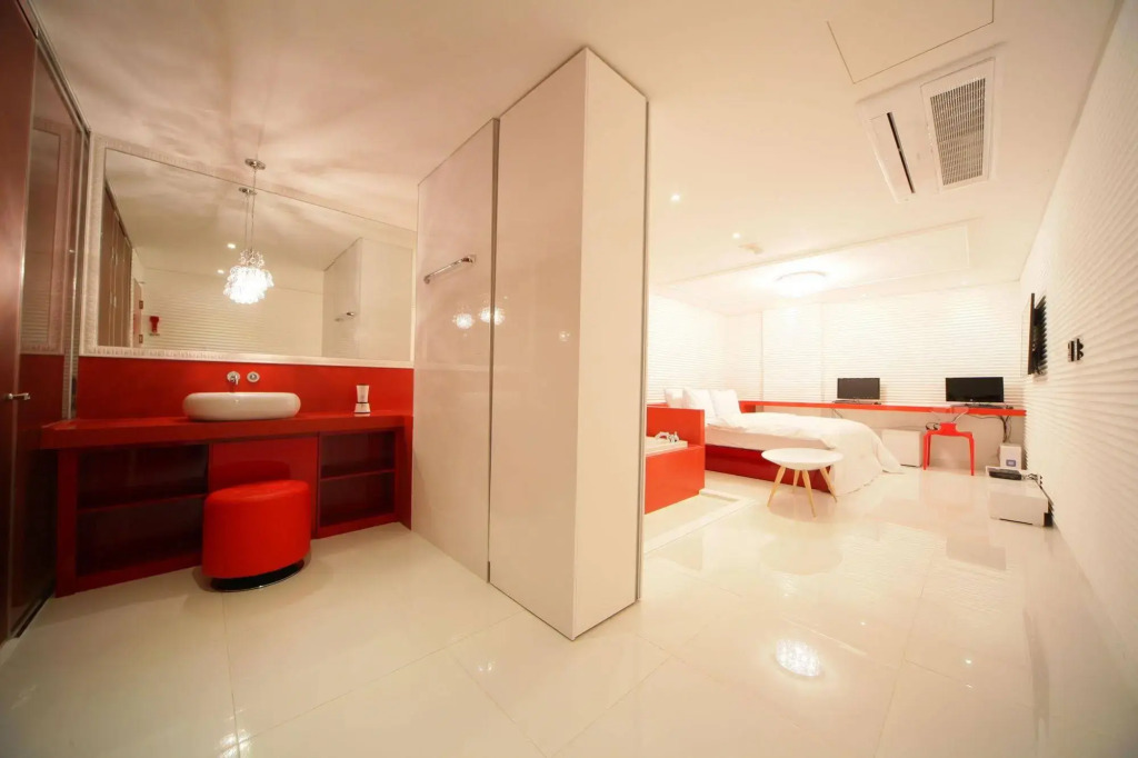 Diva Hotel