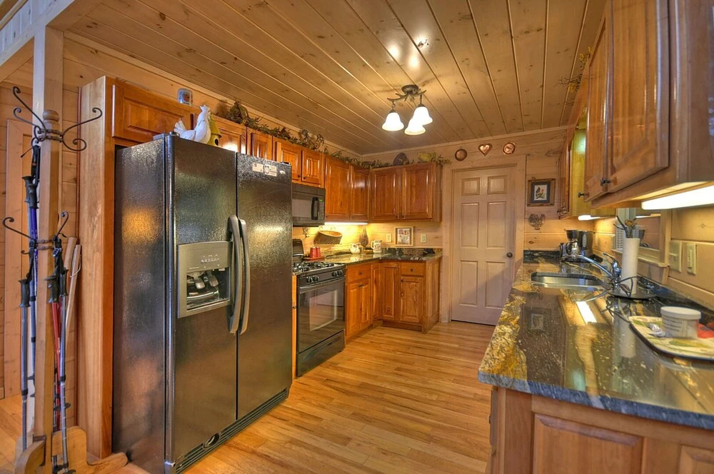 Aska Adventure Lodge by Escape to Blue Ridge