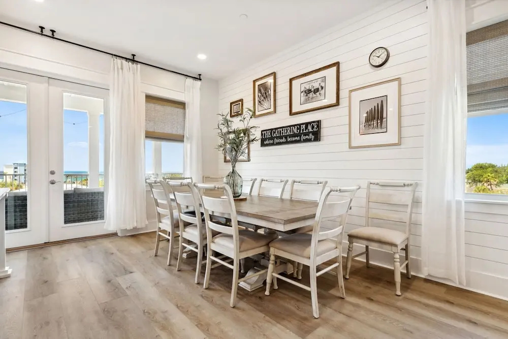 Grand Retreat II: 4br, 5ba, Sleeps 15. Private Pool. Your Perfect Escape!