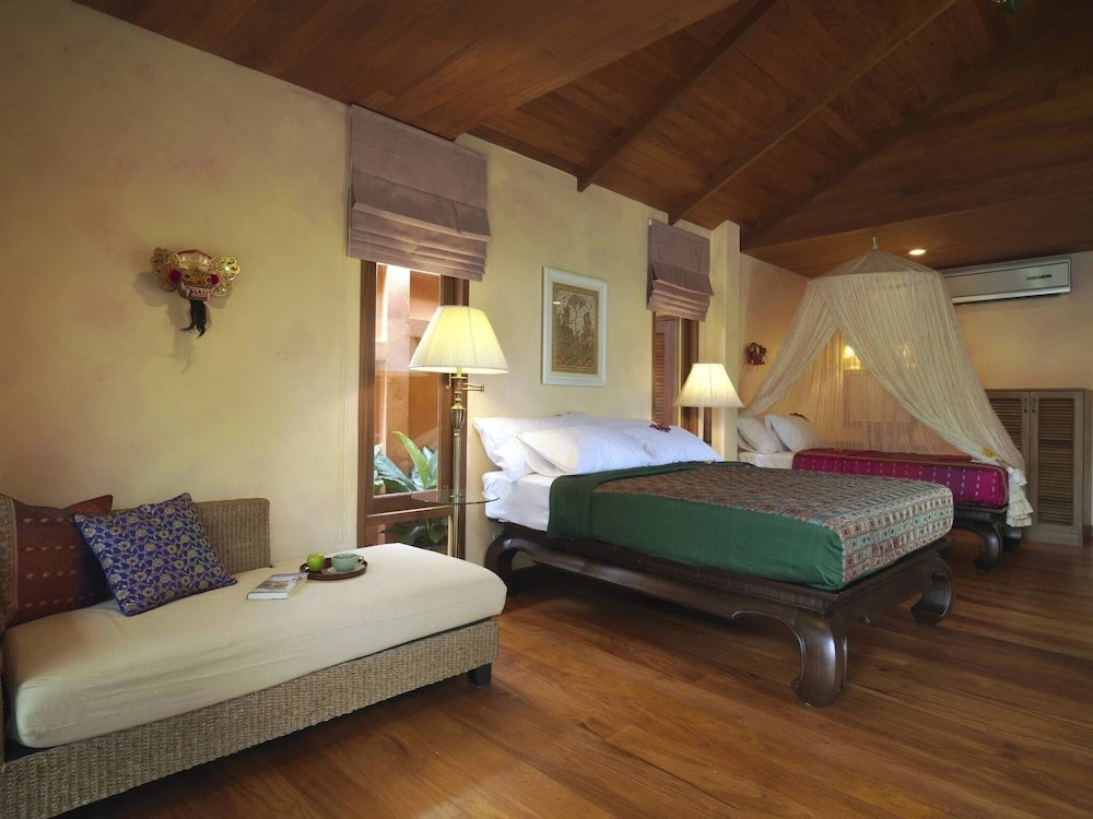 Exclusive Balinese Pool Villa in Pattaya