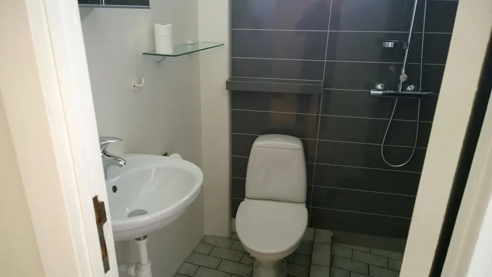 Budget Apartment with Ocean View