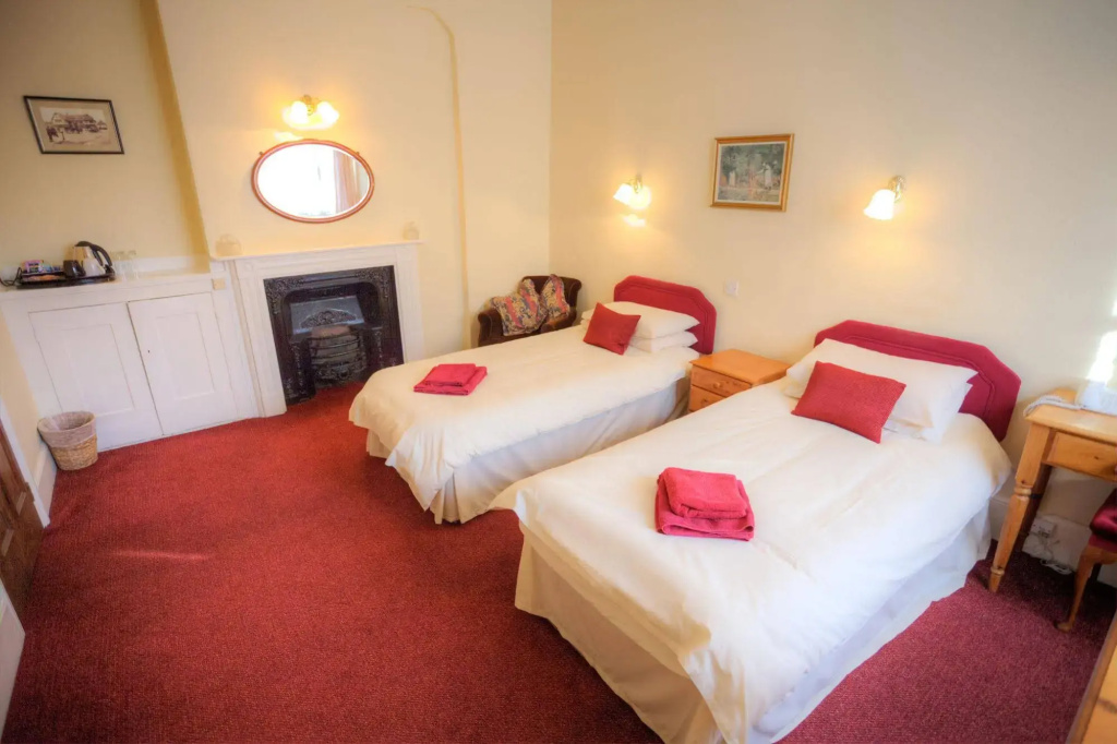 Kings Arms Hotel