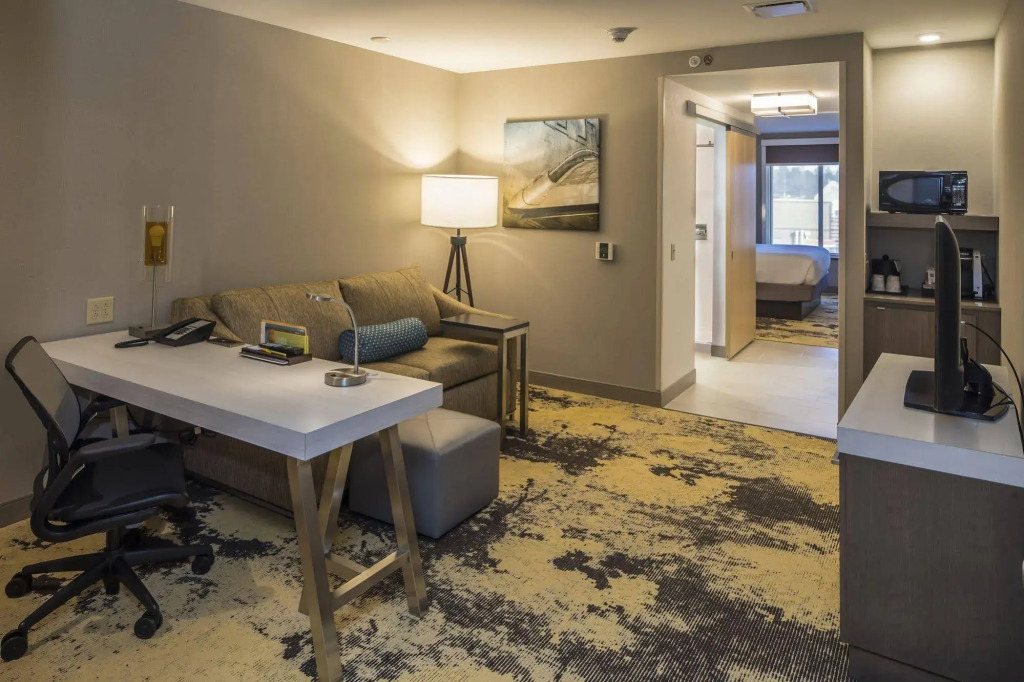 Hilton Garden Inn Pittsburgh Airport