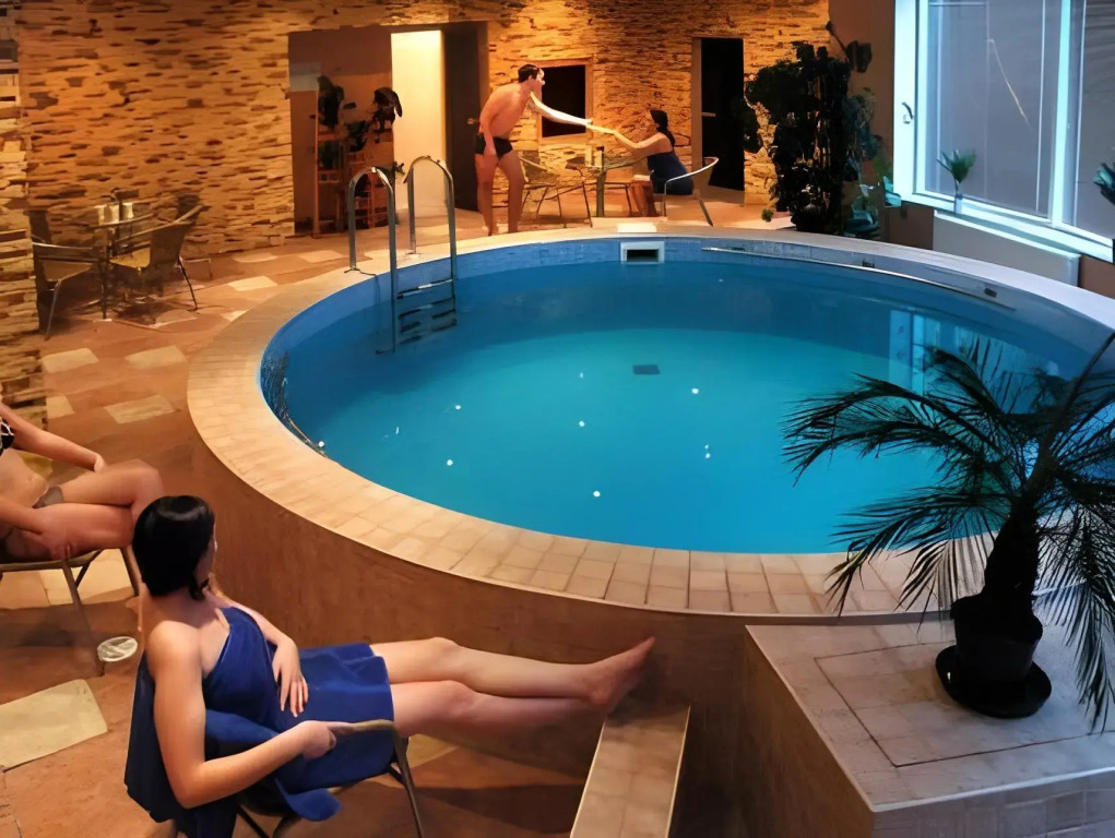 TOSS Hotel