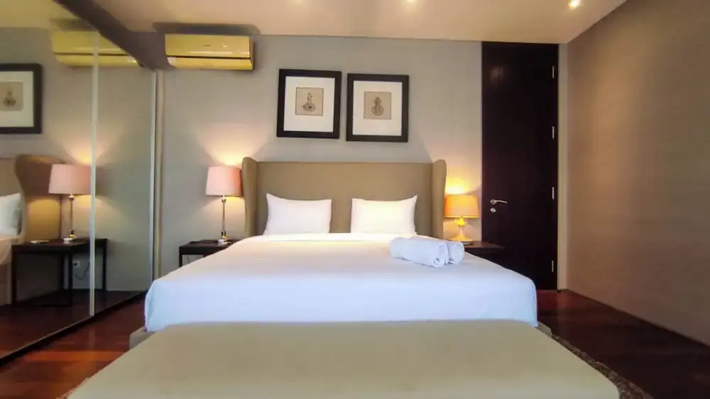 Apartment 3Br With River View In City Center At Sumatra36 Surabaya