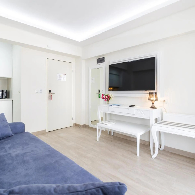 Princess Kinli Suites Hotel