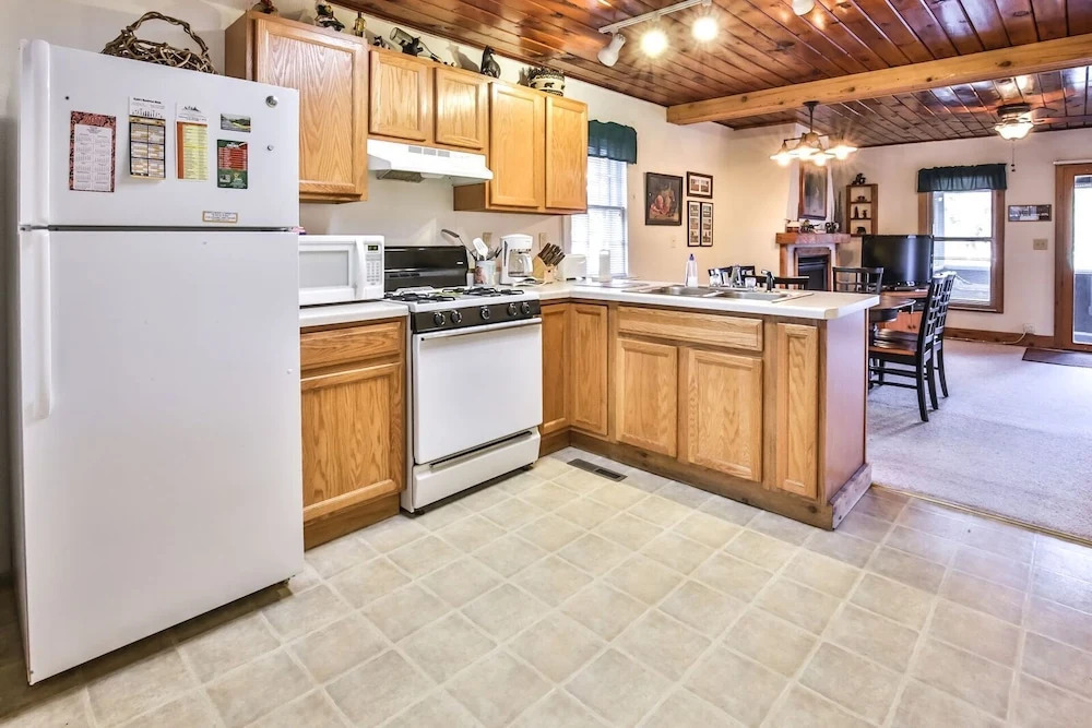 Poplar - Elbert's - 3 Br Cottage