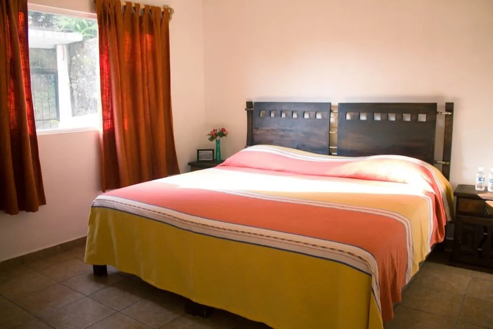 Hospedaje Casa Teotleco