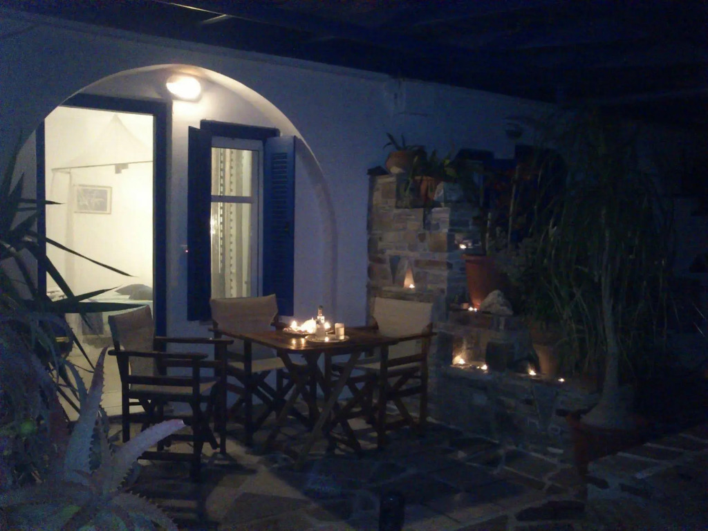Dinanaxos Studios