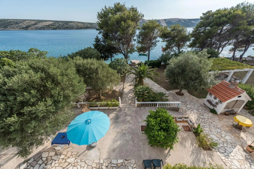 Jadra - 28 m from beach - A3(2+3)