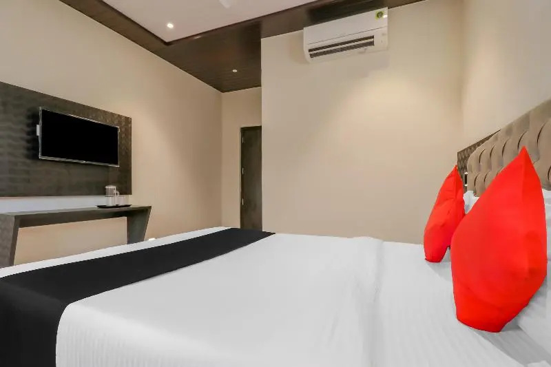 Capital O 80005 Hotel Prime Land