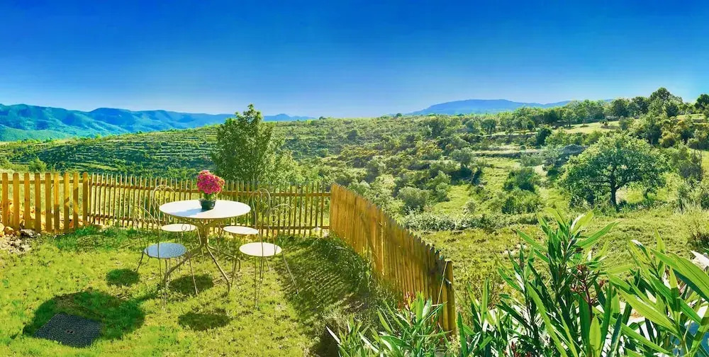 Wild Boar Mountain, Luxury Escape & Stunning Views