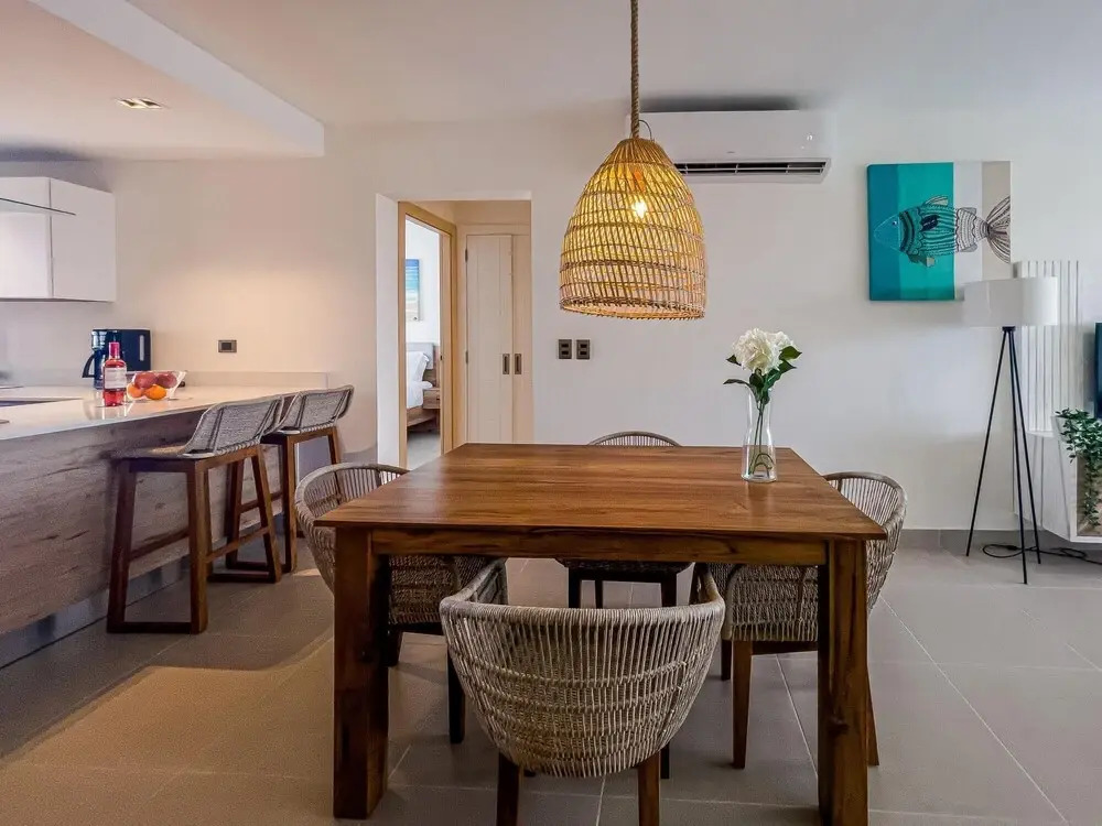 Incredible Beach Penthouse With Bbq and Rooftop