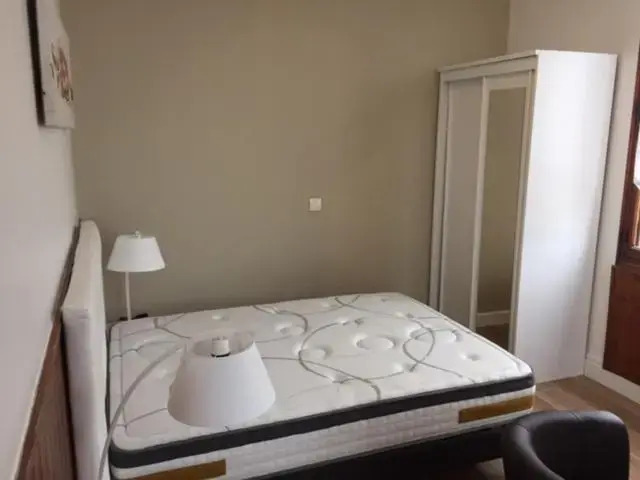Beau studio meublé 25m2 avec parking