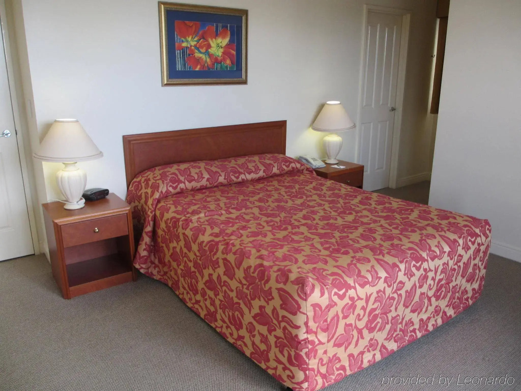 Springwood Tower Apartment Hotel