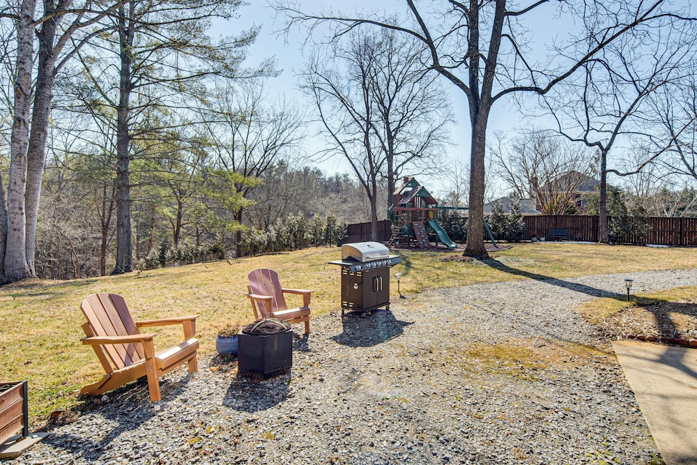 Hikes & Brews: Quiet Blue Ridge Mtn Basecamp!