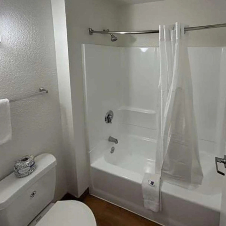Motel 6-Riverside, CA - South