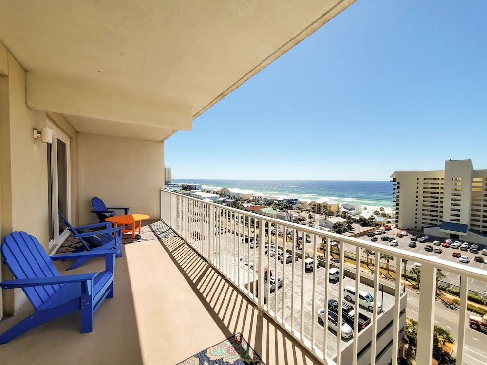 Laketown Wharf 911 - Luxury at the Wharf