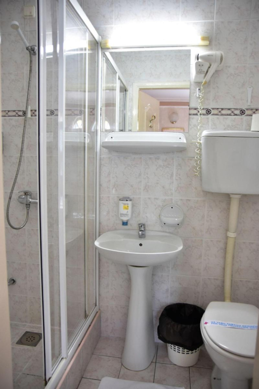 Garni Hotel Lav