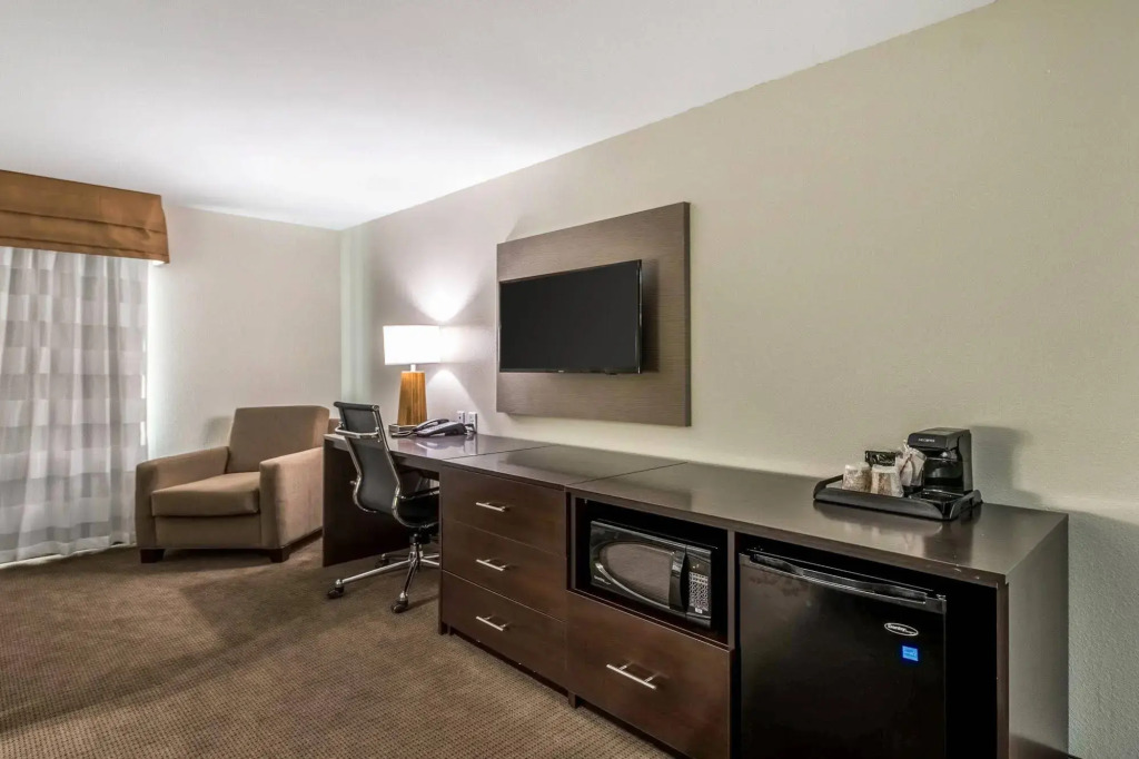 Sleep Inn & Suites College Station near University