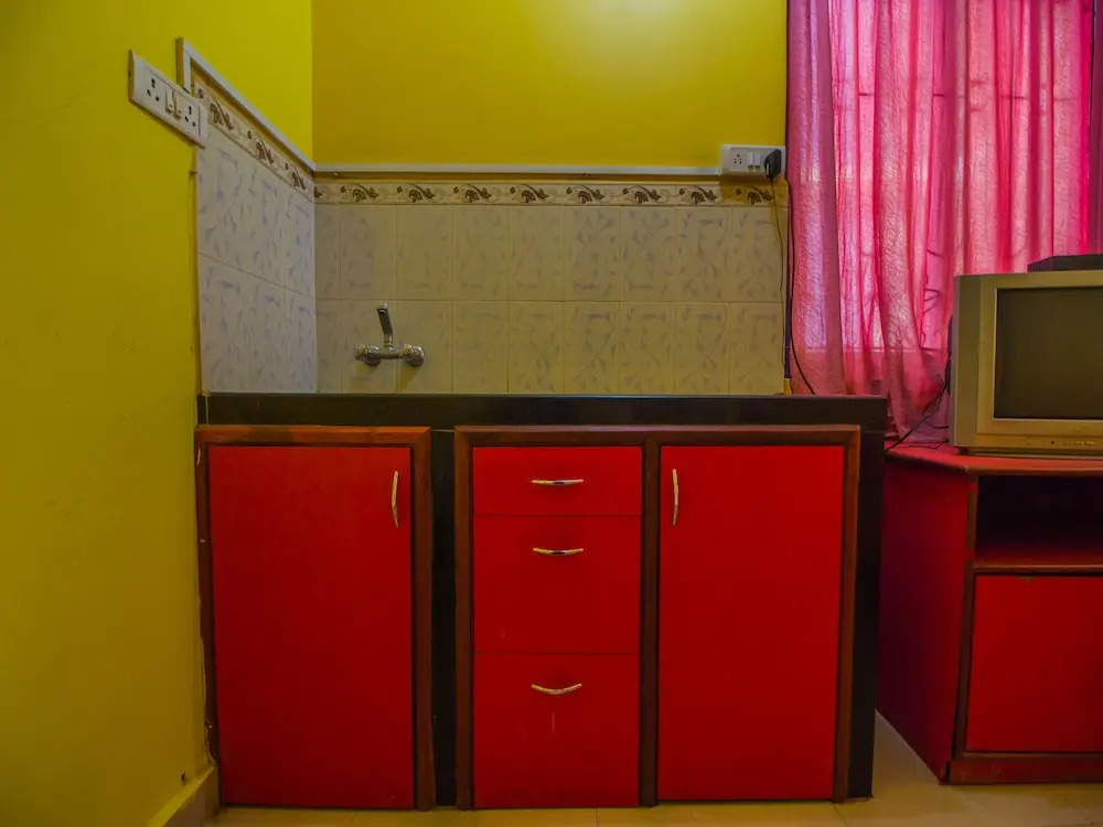 OYO 14087 Home Cheerful 1BHK Calangute