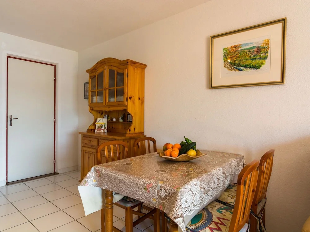 Apartment in Le Barcarès With Swimming Pool, Balcony, Garden