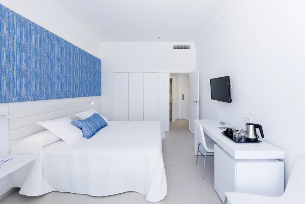 Reverence Mare Hotel