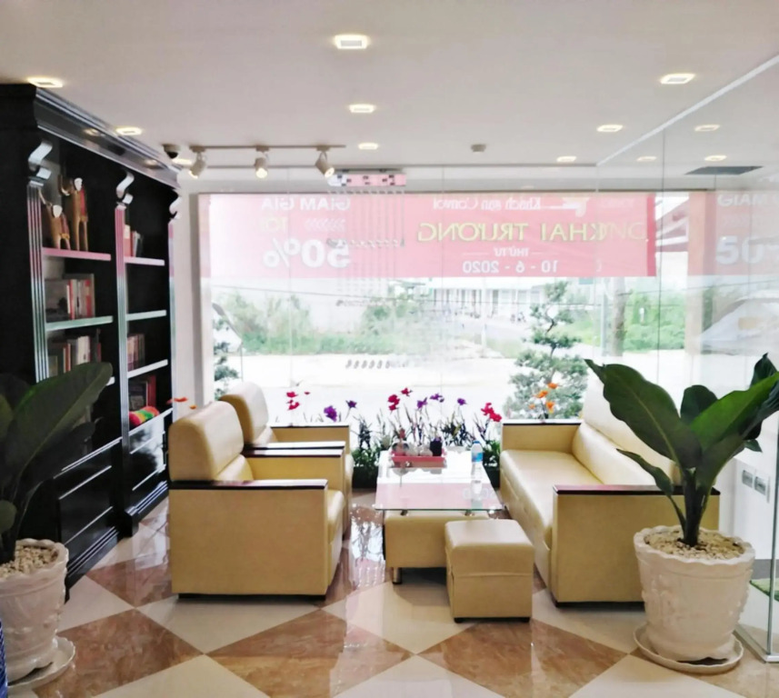 CONVOI HOTEL