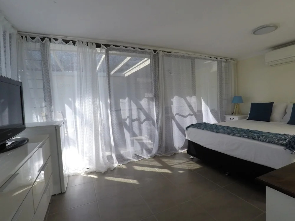 Tropic Nest 3 Bedroom Apartment
